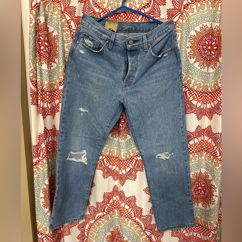 Levi’s 501 Original Cropped Jeans high rise with button fly new with tags